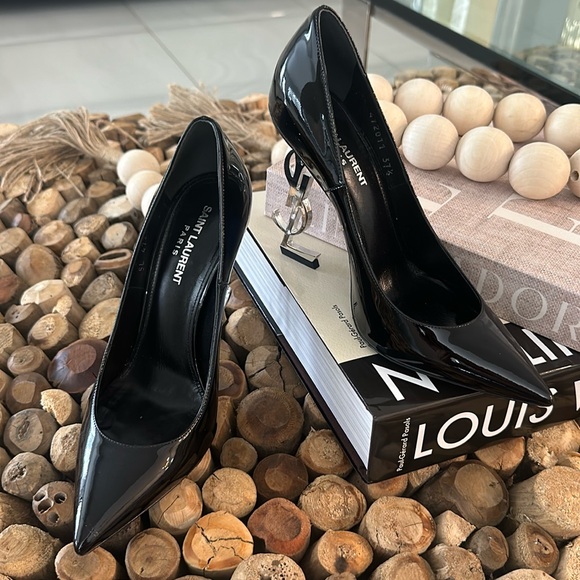Saint Laurent Opyum Point-Toe Patent Leather Pumps - Picture 1 of 3